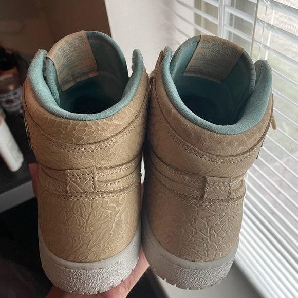SOLD‼️ - Air Jordan 1 Retro High OG GG ‘Pearl’ - Picture 6 of 9